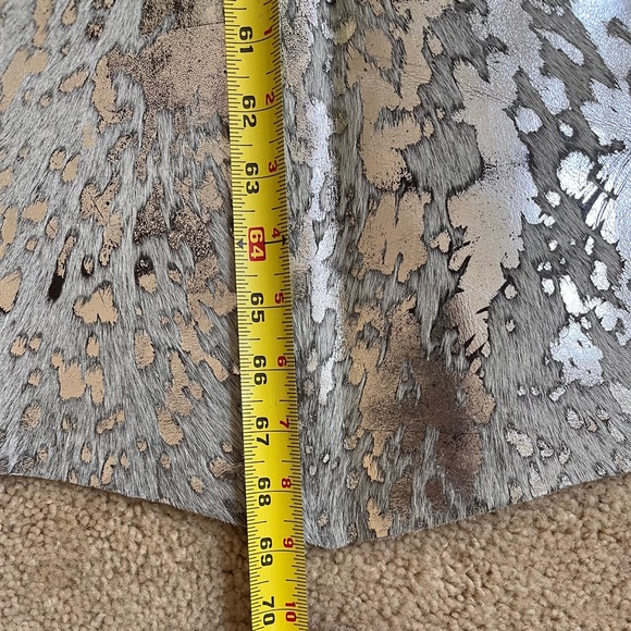 Authentic Metallic Silver Large Cowhide - Picture 3 of 7